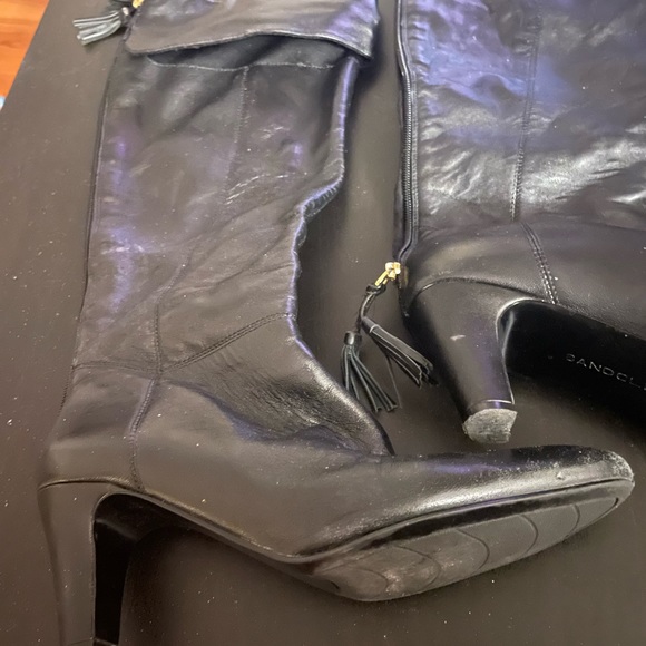 Woman’s Boots made by Bandolino - Picture 2 of 7